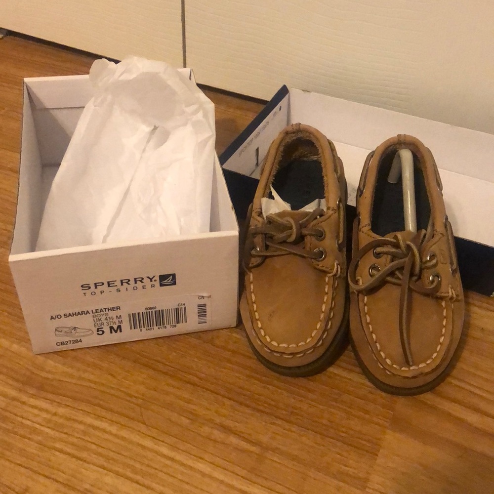 NWT toddler sperry topsiders leather